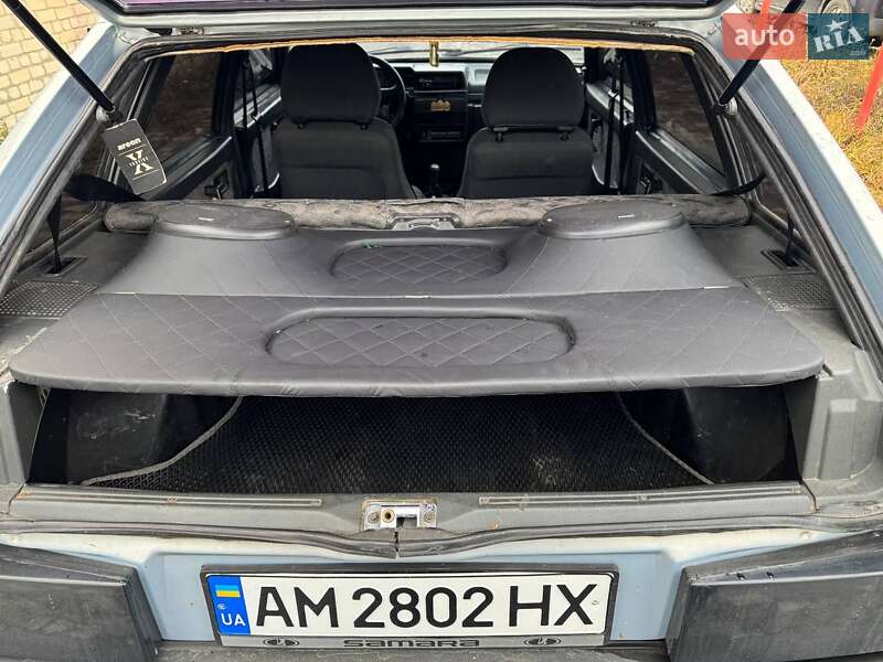 Хетчбек ВАЗ / Lada 2109 2004 в Звягелі