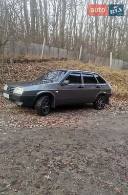 Хетчбек ВАЗ / Lada 2109 2004 в Харкові