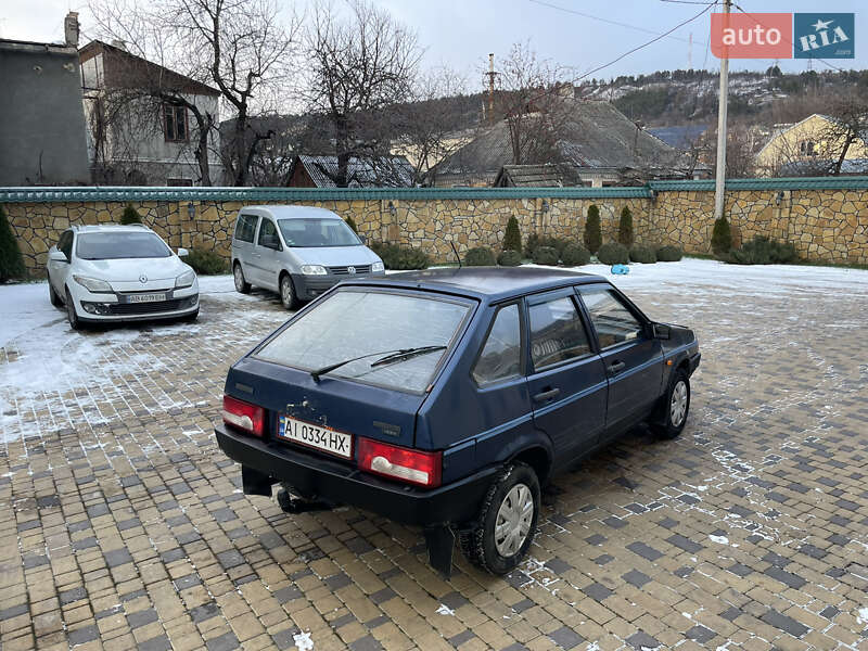 Хетчбек ВАЗ / Lada 2109 2005 в Могилів-Подільському фото 10 Хетчбек ВАЗ / Lada 2109 2005 в Могилів-Подільському