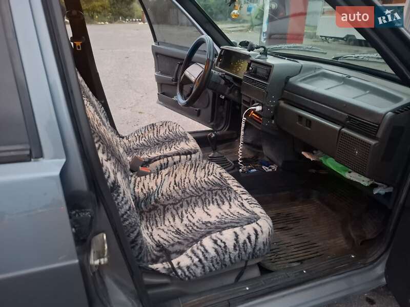 Хэтчбек ВАЗ / Lada 2109 2005 в Запорожье