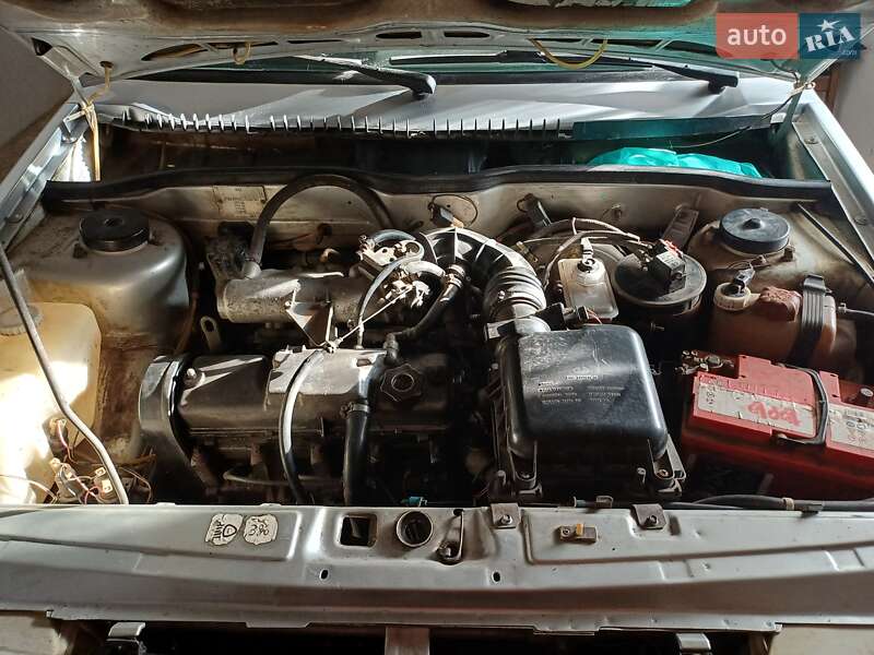 Хэтчбек ВАЗ / Lada 2109 2003 в Ужгороде