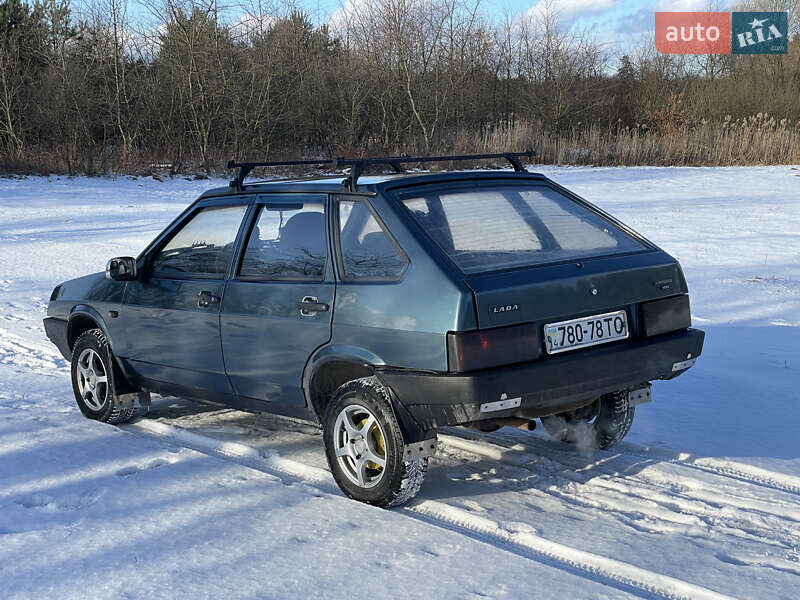Хетчбек ВАЗ / Lada 2109 2004 в Жовкві фото 5 Хетчбек ВАЗ / Lada 2109 2004 в Жовкві