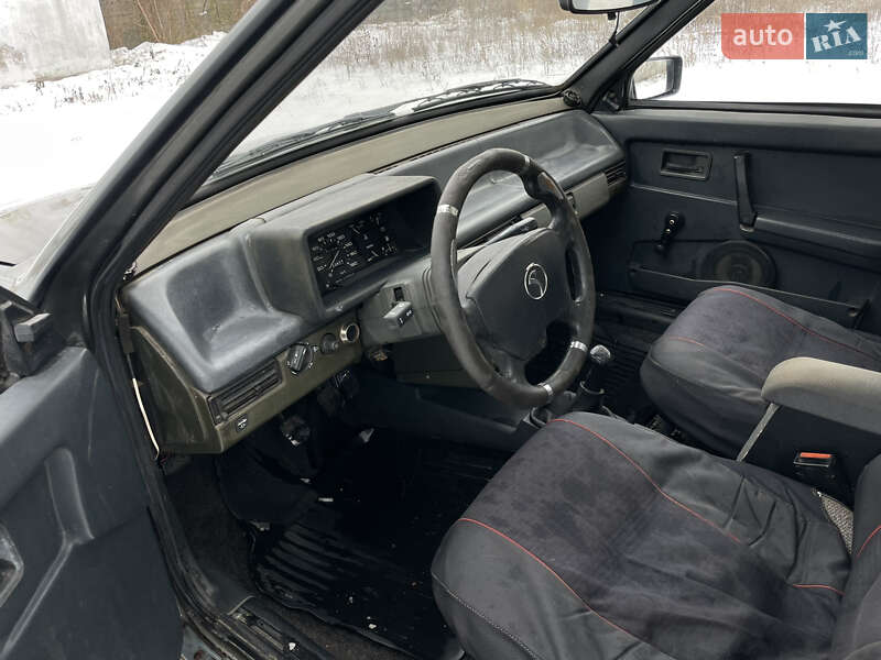 Хэтчбек ВАЗ / Lada 2109 1990 в Василькове фото 11 Хэтчбек ВАЗ / Lada 2109 1990 в Василькове