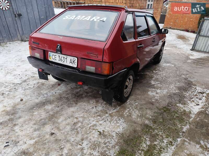 Хэтчбек ВАЗ / Lada 2109 1993 в Черновцах