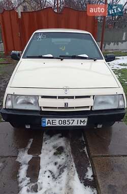 Хэтчбек ВАЗ 2109 1990 в Петриковке