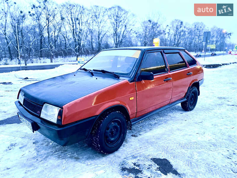 Хэтчбек ВАЗ / Lada 2109 1992 в Ровно