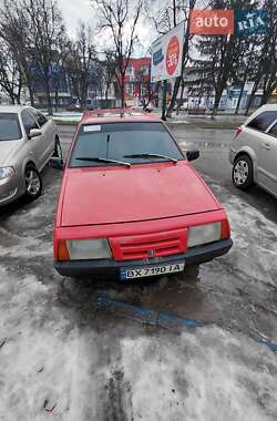 Хэтчбек ВАЗ 2109 1990 в Каменец-Подольском