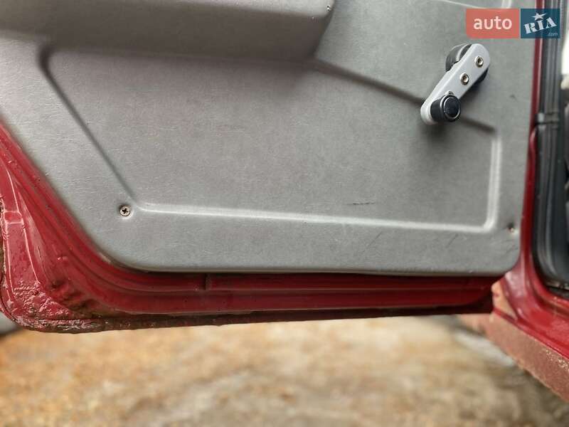 Хэтчбек ВАЗ / Lada 2109 1992 в Тернополе фото 21 Хэтчбек ВАЗ / Lada 2109 1992 в Тернополе