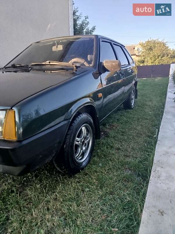 Хэтчбек ВАЗ / Lada 2109 2005 в Бучаче