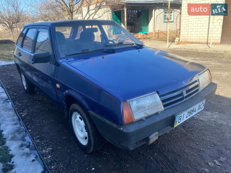 Хэтчбек ВАЗ / Lada 2109 1997 в Кобеляках фото 4 Хэтчбек ВАЗ / Lada 2109 1997 в Кобеляках