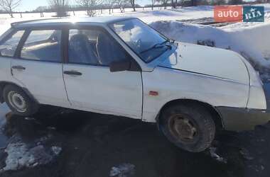 Хетчбек ВАЗ 2109 1989 в Коропі