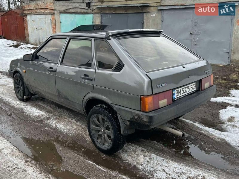 Хэтчбек ВАЗ / Lada 2109 1998 в Сумах