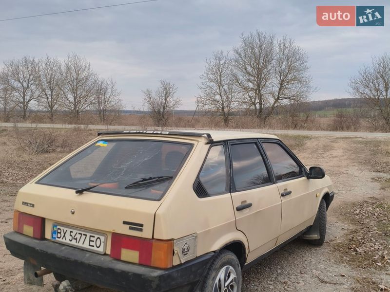 Хэтчбек ВАЗ / Lada 2109 1991 в Виньковцах фото 4 Хэтчбек ВАЗ / Lada 2109 1991 в Виньковцах