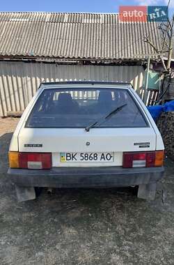 Хэтчбек ВАЗ 2109 1990 в Костополе