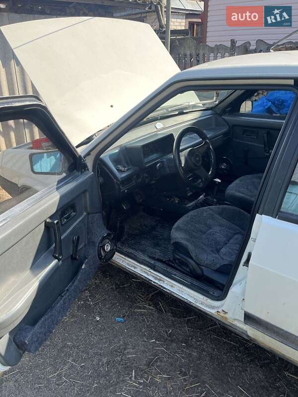 Хетчбек ВАЗ / Lada 2109 1990 в Костопілі