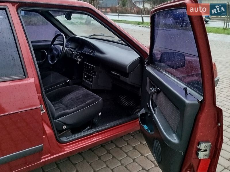 Хэтчбек ВАЗ / Lada 2109 1997 в Коломые