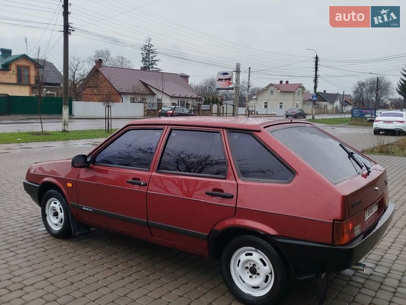 Хэтчбек ВАЗ / Lada 2109 1997 в Коломые