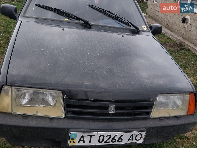 Хэтчбек ВАЗ / Lada 2109 1995 в Ивано-Франковске фото 2 Хэтчбек ВАЗ / Lada 2109 1995 в Ивано-Франковске