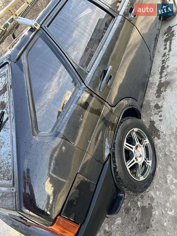 Хэтчбек ВАЗ / Lada 2109 2011 в Николаеве фото 5 Хэтчбек ВАЗ / Lada 2109 2011 в Николаеве