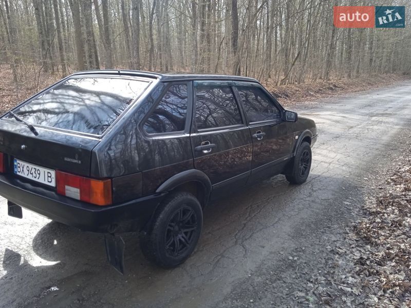 Хэтчбек ВАЗ / Lada 2109 2008 в Новой Ушице фото 6 Хэтчбек ВАЗ / Lada 2109 2008 в Новой Ушице