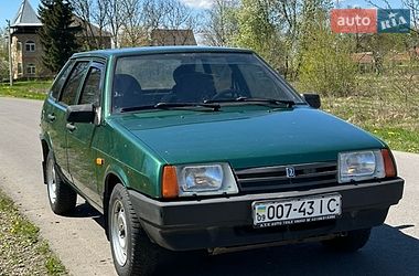 Хетчбек ВАЗ 2109 2004 в Коломиї