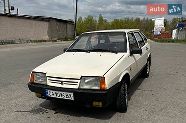 Хэтчбек ВАЗ 2109 1992 в Умани
