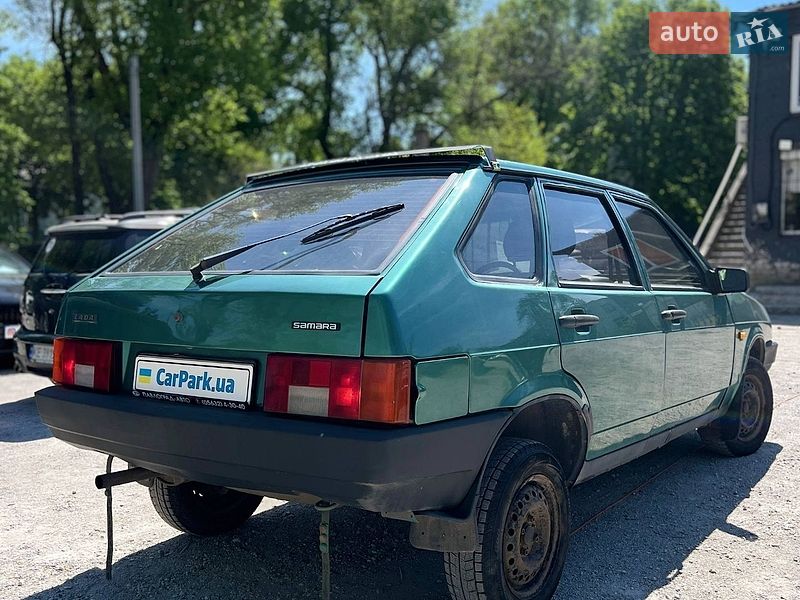 Хэтчбек ВАЗ / Lada 2109 2008 в Каменском