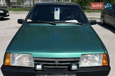 Хэтчбек ВАЗ / Lada 2109 2008 в Каменском
