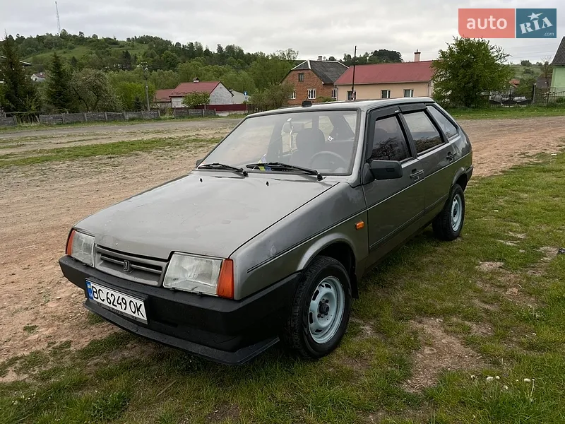 ВАЗ / Lada 2109
