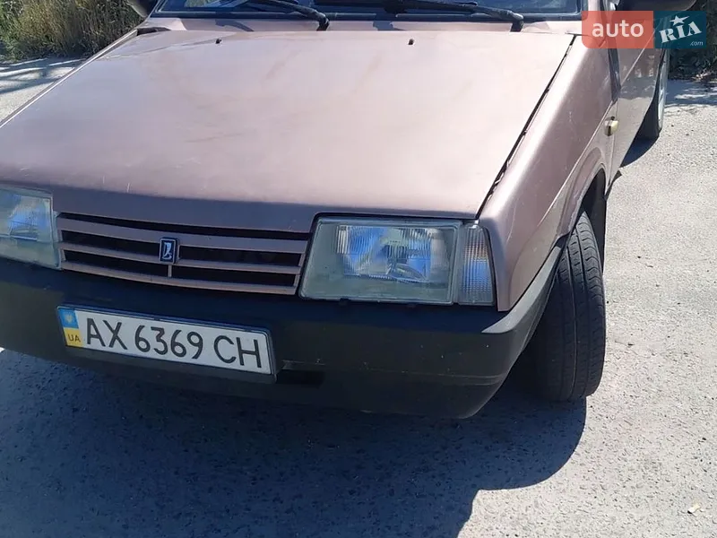 ВАЗ / Lada 2109