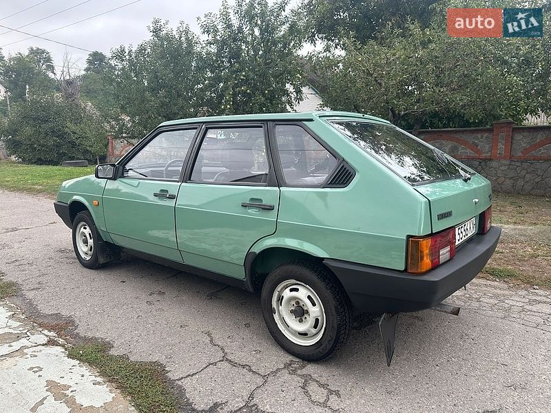 Хэтчбек ВАЗ / Lada 2109 1988 в Полтаве