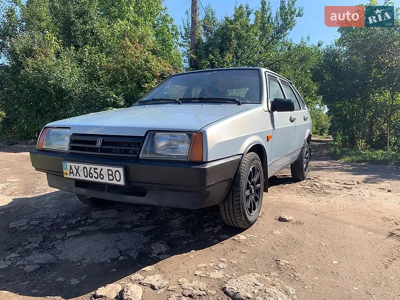 ВАЗ / Lada 2109