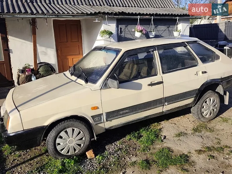 ВАЗ / Lada 2109