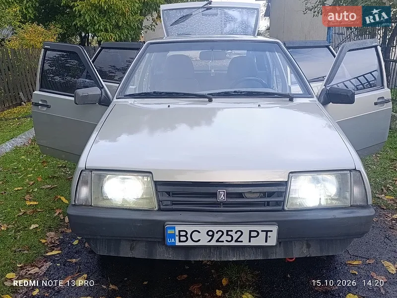 ВАЗ / Lada 2109