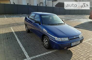 Седан ВАЗ / Lada 2110 2002 в Черкассах