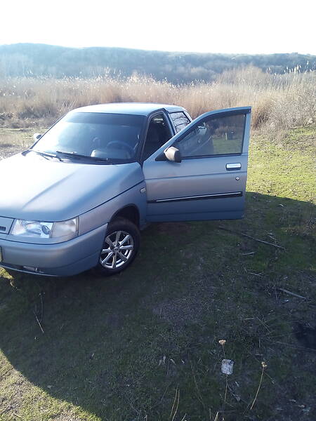 Седан ВАЗ / Lada 2110 2003 в Южноукраїнську фото 3 Седан ВАЗ / Lada 2110 2003 в Южноукраїнську