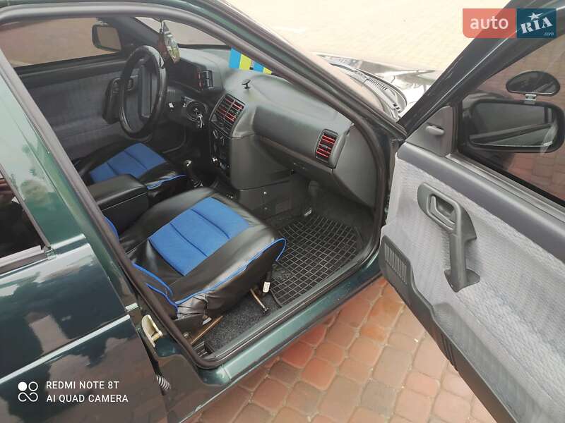 Седан ВАЗ / Lada 2110 2003 в Шепетовке