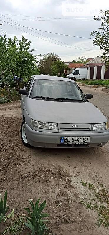 Седан ВАЗ / Lada 2110 2004 в Миколаєві