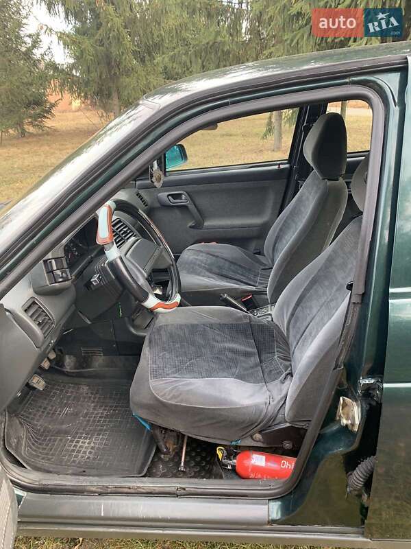 Седан ВАЗ / Lada 2110 2004 в Белой Церкви