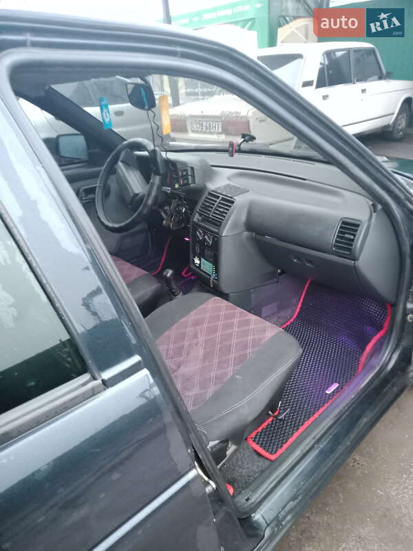 Седан ВАЗ / Lada 2110 2007 в Николаеве