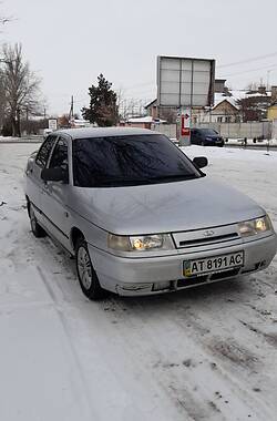 Седан ВАЗ / Lada 2110 2004 в Херсоне