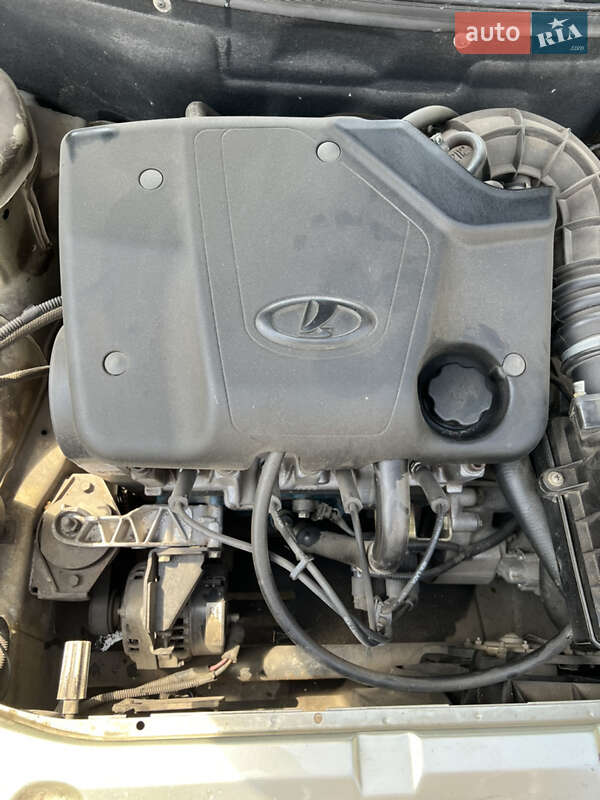 Седан ВАЗ / Lada 2110 2005 в Білій Церкві