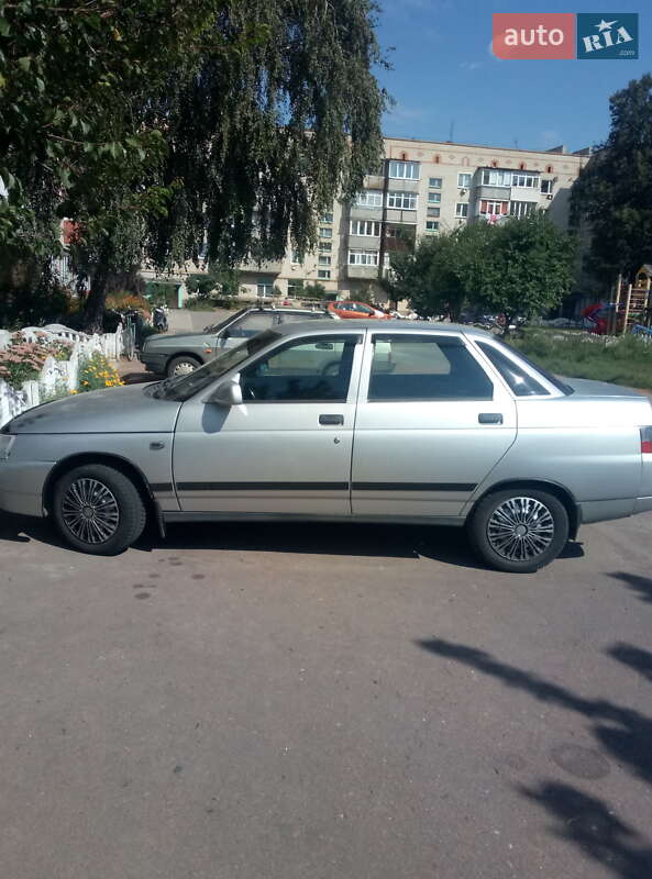Седан ВАЗ / Lada 2110 2005 в Тростянце