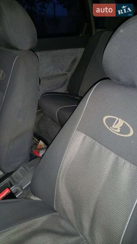 Универсал ВАЗ / Lada 2110 1998 в Тячеве фото 14 Универсал ВАЗ / Lada 2110 1998 в Тячеве