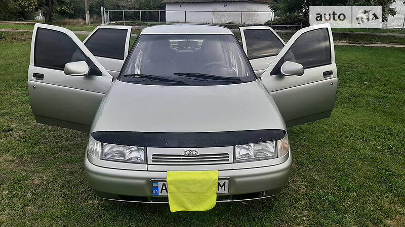 ВАЗ / Lada 2110 2002