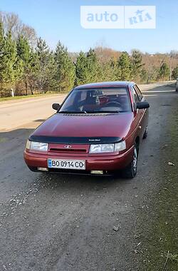 Седан ВАЗ / Lada 2110 2000 в Гусятине