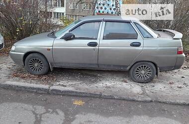 Седан ВАЗ / Lada 2110 2002 в Киеве