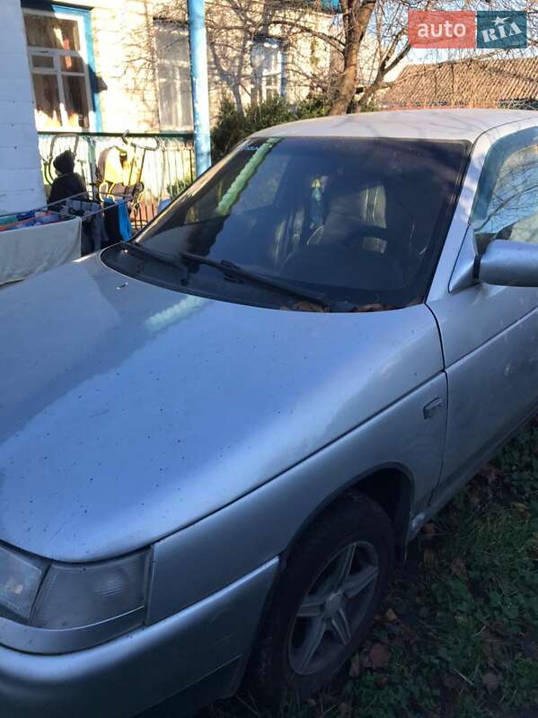 Седан ВАЗ / Lada 2110 2003 в Черкассах