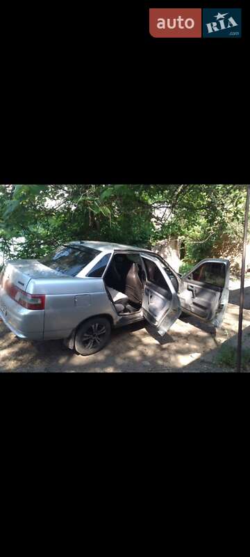 Хетчбек ВАЗ / Lada 2110 2003 в Новомиргороді