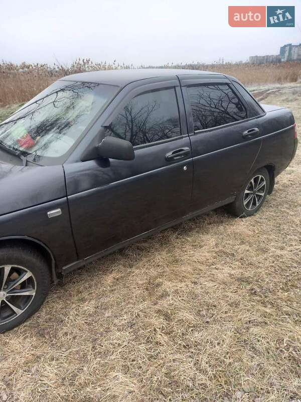 Седан ВАЗ / Lada 2110 2005 в Кривом Роге